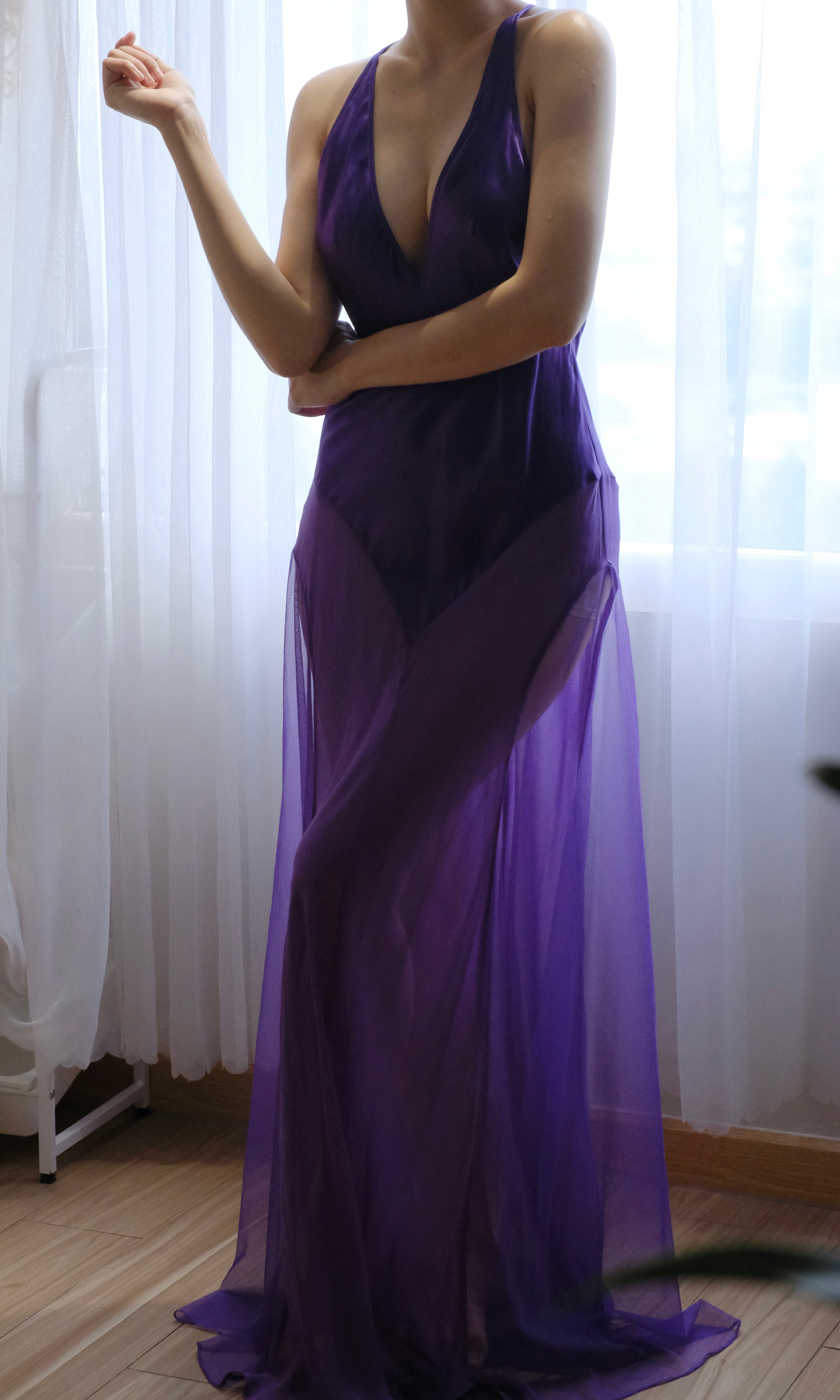 Vintage Victoria's Secret 100% Silk Chiffon Negligee 1990's -2000's Dress (Small)